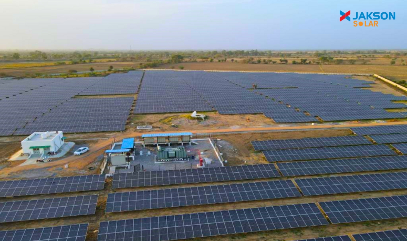 Aerial view of 15 MW open access solar plant for Gaurs Group powered by Jakson Helia modules Jakson Solar Modules, Solar Plant, Solar Module Manufacturer in india, Solar Module in india, Jakson Solar